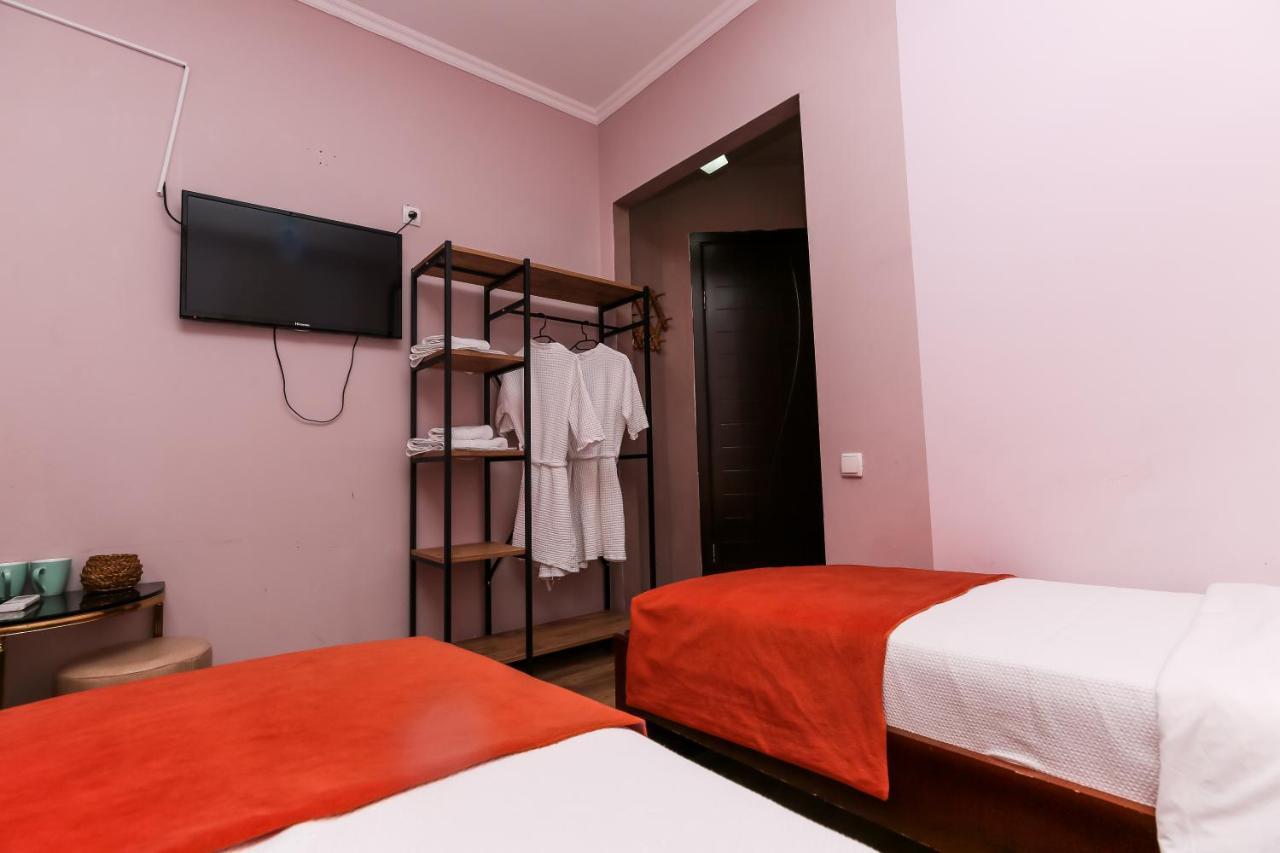 Hotel David Kutaissi Zimmer foto